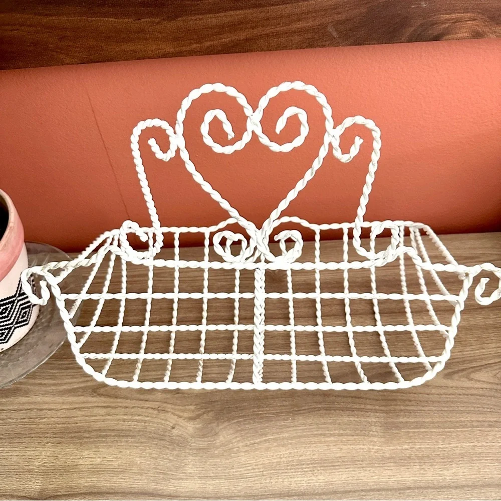 Vintage Wire Wall Basket Rustic Victorian White Heart Design Shabby Chic Planter